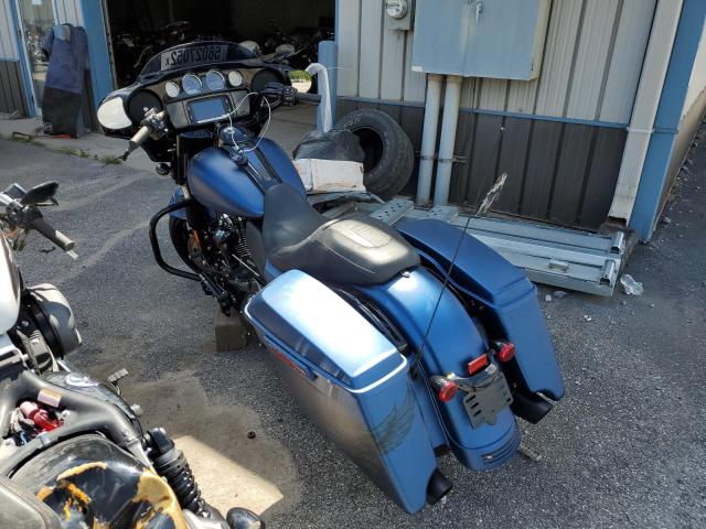 1HD1KYC12JB632469 - 2018 HARLEY-DAVIDSON FLHXS 115T BLUE photo 3