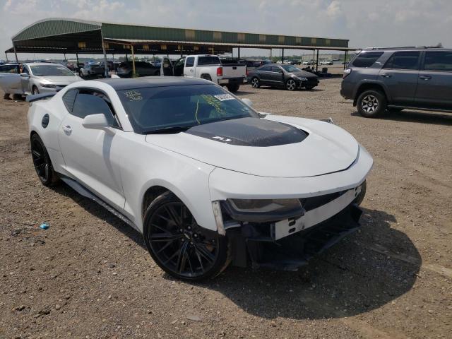 1G1FK1R65J0117861 - 2018 CHEVROLET CAMARO ZL1 WHITE photo 1
