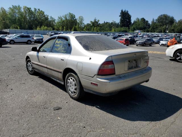 1HGCD5632RA194930 - 1994 HONDA ACCORD LX TAN photo 3