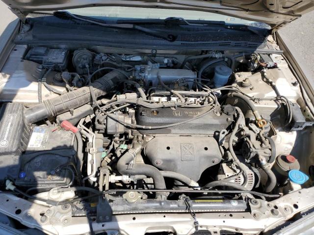 1HGCD5632RA194930 - 1994 HONDA ACCORD LX TAN photo 7