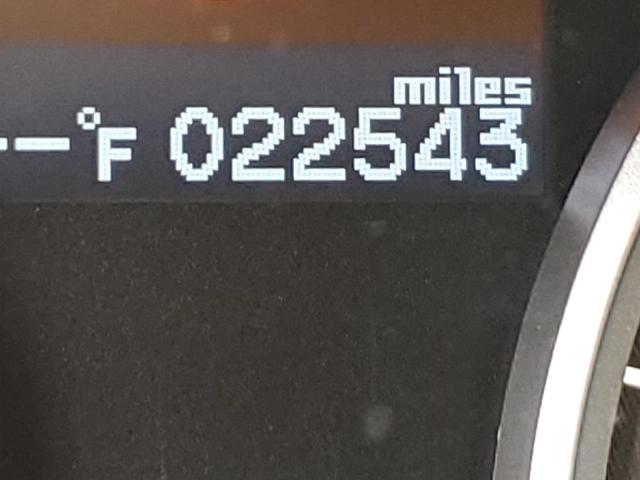 19UDE2F34JA009555 - 2018 ACURA ILX BASE W WHITE photo 8