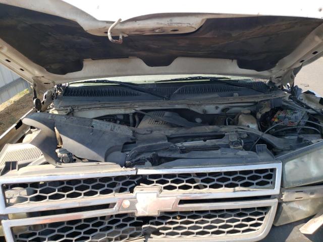 1GBJC34UX5E325019 - 2005 CHEVROLET silverado WHITE photo 7