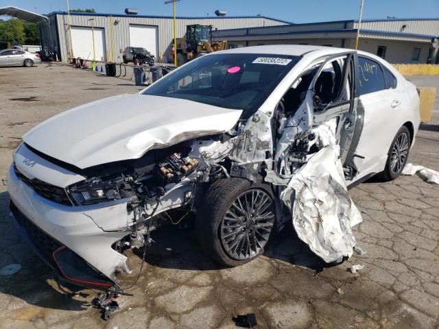 3KPF54AD9NE490649 - 2022 KIA FORTE GT L WHITE photo 2