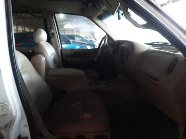 5LMRU27L9XLJ03541 - 1999 LINCOLN NAVIGATOR თეთრი ფოტო 5