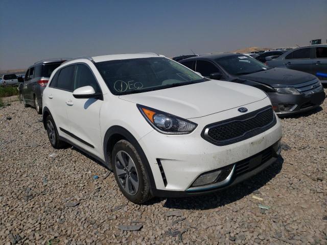 KNDCM3LD9J5205614 - 2018 KIA NIRO LX WHITE photo 1