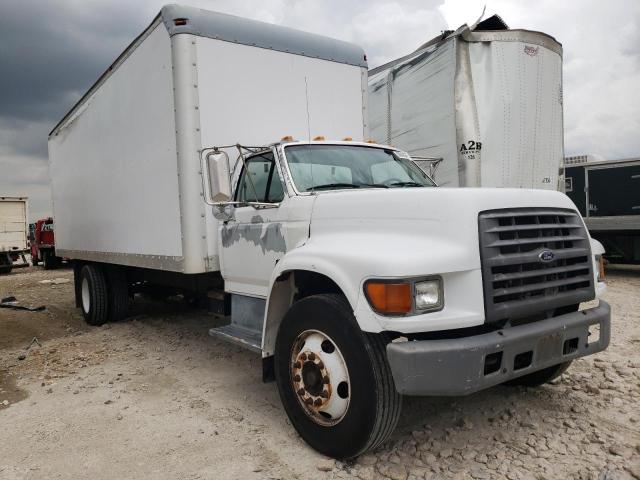 3FENF80Z9XMA22532 - 1999 FORD F800 WHITE photo 1