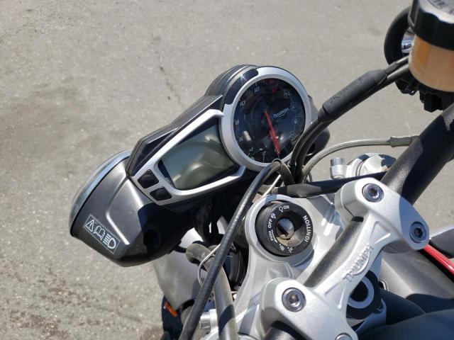 SMTL03NE3GT731647 - 2016 TRIUMPH MOTORCYCLE STREET TRI CHARCOAL photo 8