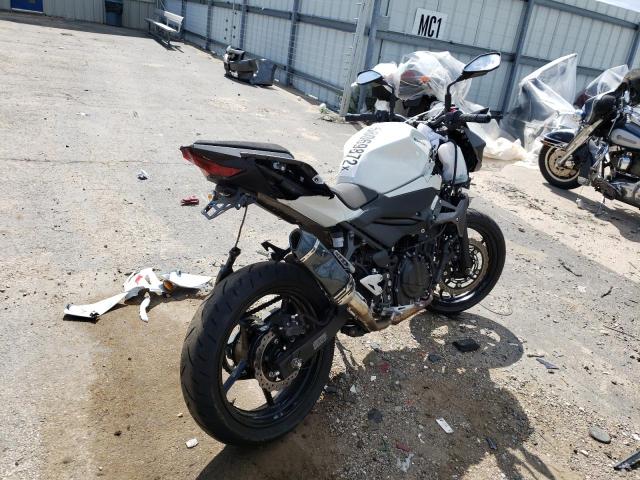 JKAERKD16NDAH9306 - 2022 KAWASAKI ER400 D WHITE photo 4