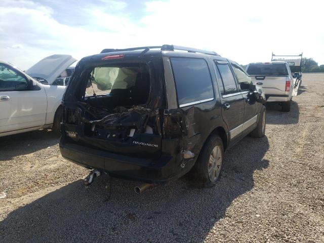 5LMFU27557LJ17442 - 2007 LINCOLN NAVIGATOR BLACK photo 4
