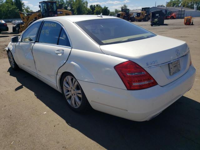 WDDNG9FB7AA302983 - 2010 MERCEDES-BENZ S 400 WHITE photo 3