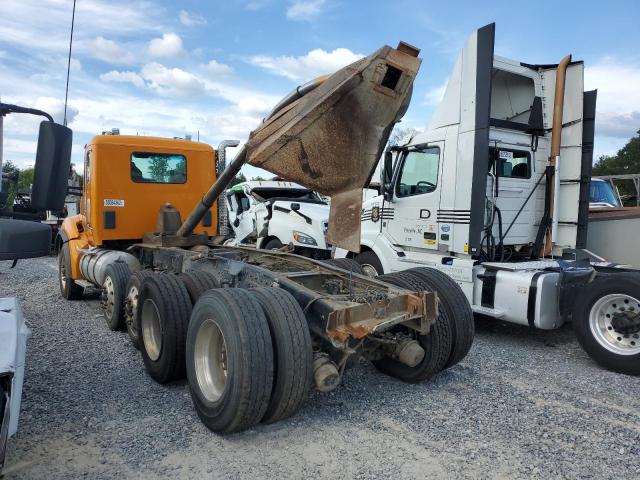 1NKZXPTX3HJ142125 - 2017 KENWORTH CONSTRUCTI ORANGE photo 3