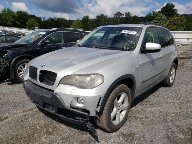 5UXFE43549L270143 - 2009 BMW X5 XDRIVE3 SILVER photo 2