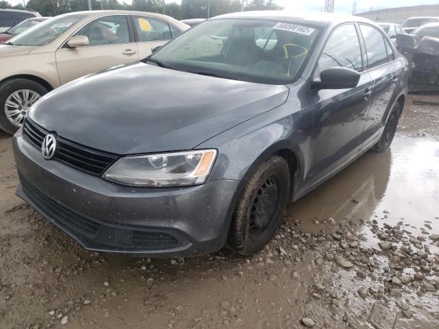 3VW2K7AJ2EM227906 - 2014 VOLKSWAGEN JETTA BASE GRAY photo 2