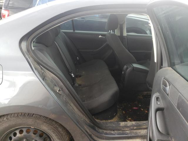 3VW2K7AJ2EM227906 - 2014 VOLKSWAGEN JETTA BASE GRAY photo 6