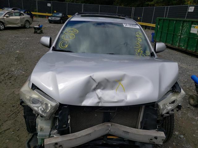 5TDBK3EH4DS262402 - 2013 TOYOTA HIGHLANDER SILVER photo 7