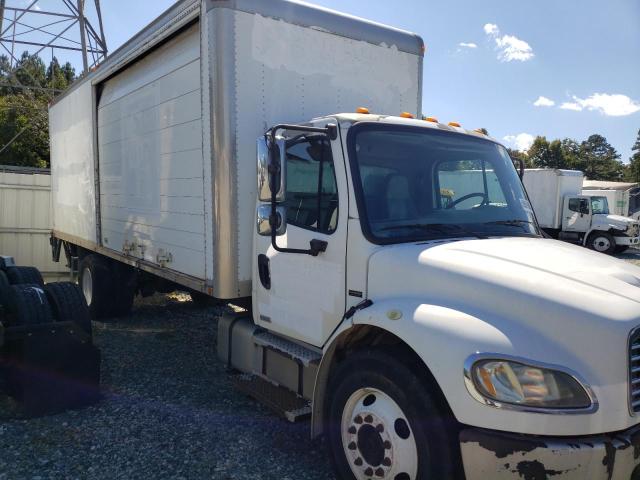 1FVACWCS96HW21375 - 2006 FREIGHTLINER M2 106 MED WHITE photo 1