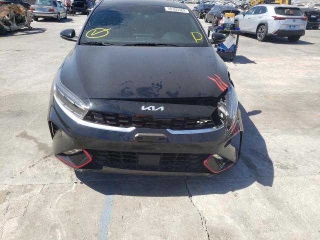 3KPF44AC9NE461114 - 2022 KIA FORTE GT BLACK photo 9