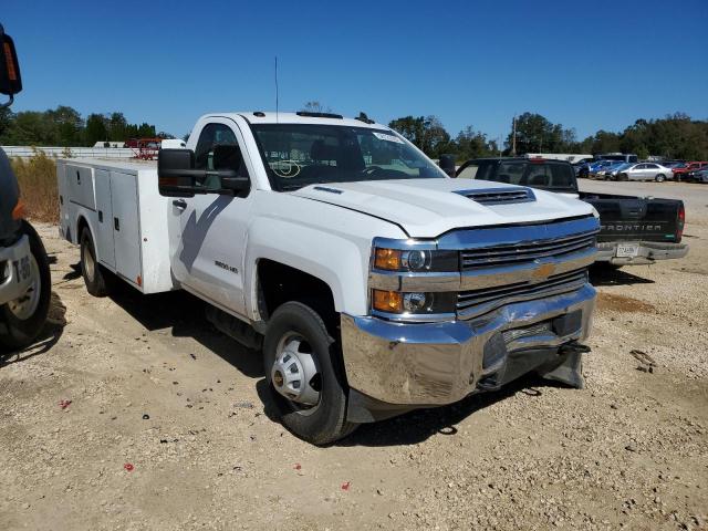 1GB3CYCYXJF194320 - 2018 CHEVROLET 3500 HD WHITE photo 1