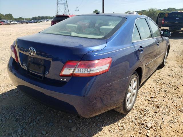 4T1BF3EK4AU574934 - 2010 TOYOTA CAMRY BASE BLUE photo 4