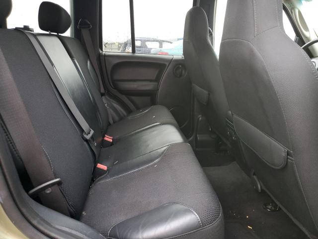 1J4GL38K82W331397 - 2002 JEEP LIBERTY RE GREEN photo 6