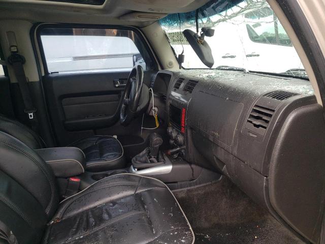 5GTDN136068203207 - 2006 HUMMER H3 TAN photo 5
