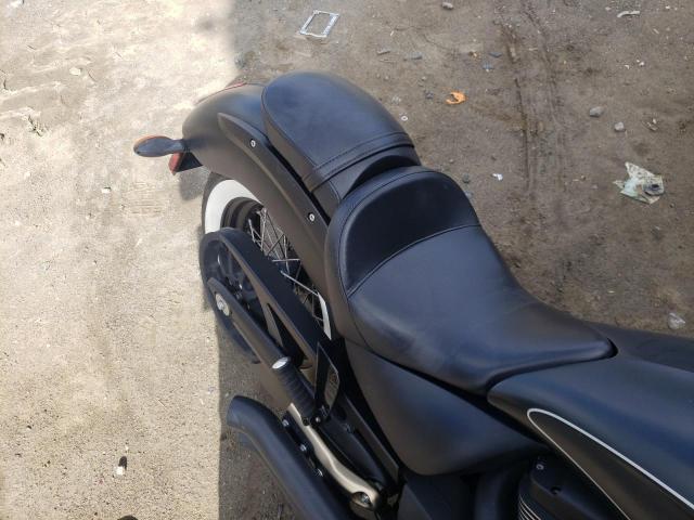 5VPWB36N9F3045018 - 2015 VICTORY MOTORCYCLES HIGH-BALL შავი ფოტო 6