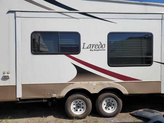 4YDF30B285J461140 - 2005 KEYSTONE LAREDO WHITE photo 9