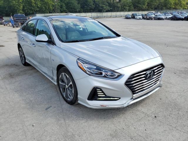 KMHE34L30KA089197 - 2019 HYUNDAI SONATA SILVER photo 1