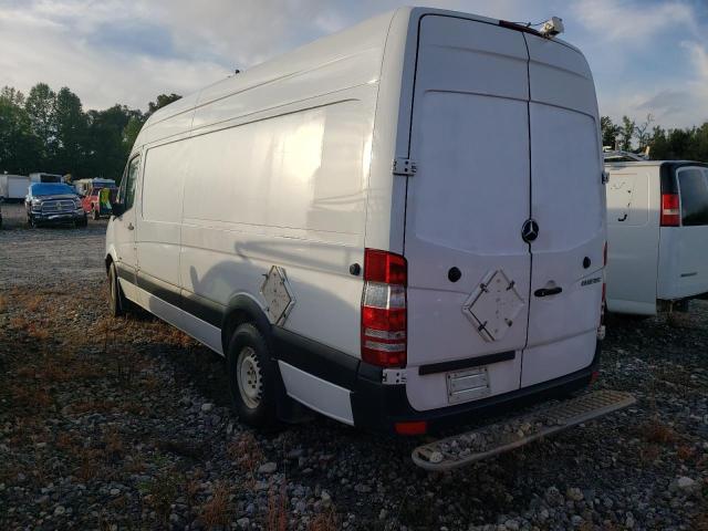 WD3PE8CB7B5596462 - 2011 MERCEDES-BENZ SPRINTER 2 WHITE photo 3