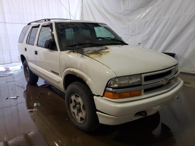 1GNDT13W42K105539 - 2002 CHEVROLET BLAZER WHITE photo 1