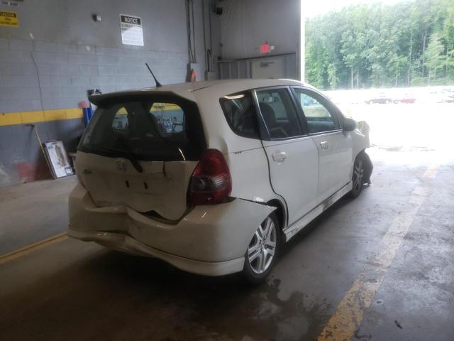 JHMGD38617S013625 - 2007 HONDA FIT S WHITE photo 4