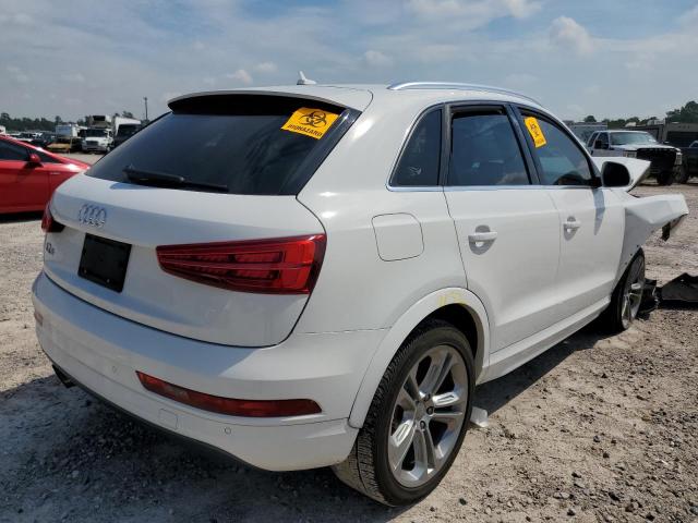 WA1HCCFSXJR002107 - 2018 AUDI Q3 PREMIUM WHITE photo 4