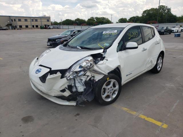 1N4AZ0CP1EC331930 - 2014 NISSAN LEAF S WHITE photo 2