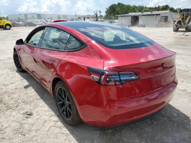 5YJ3E1EB2JF114776 - 2018 TESLA MODEL 3 RED photo 3