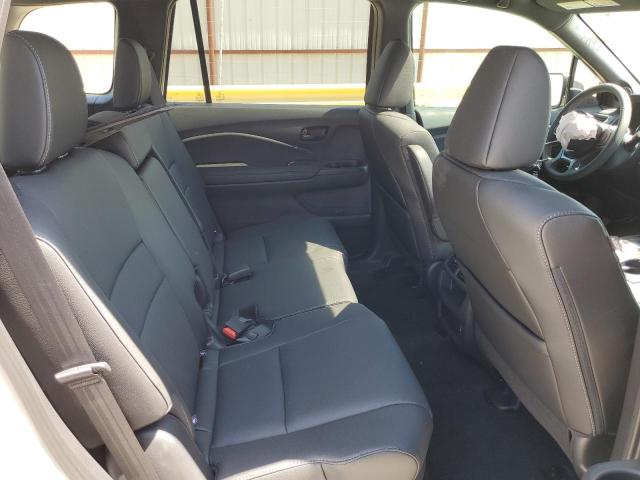 5FNYF7H56NB004928 - 2022 HONDA PASSPORT E 白色 照片 6