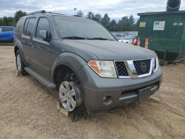 5N1AR18UX6C631333 - 2006 NISSAN PATHFINDER CHARCOAL photo 1