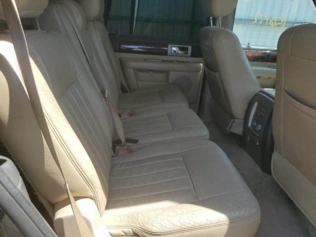 5LMFU27545LJ01696 - 2005 LINCOLN NAVIGATOR 黑色 照片 6