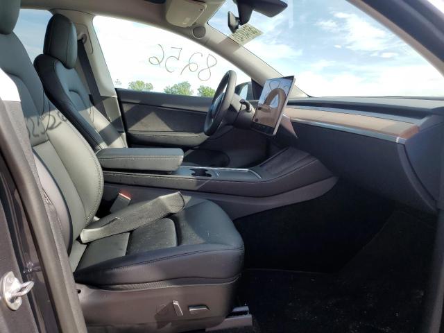 7SAYGDEE7NF320910 - 2022 TESLA MODEL Y Серый фото 5