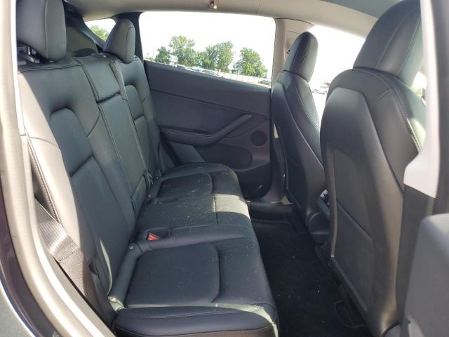 7SAYGDEE7NF320910 - 2022 TESLA MODEL Y Серый фото 6