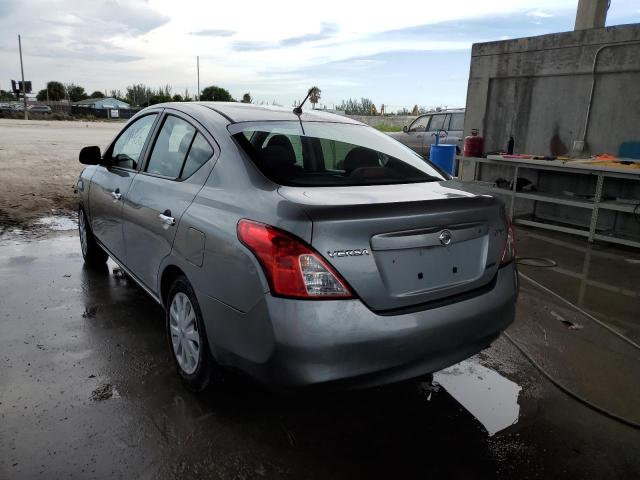 3N1CN7AP8CL812384 - 2012 NISSAN VERSA S GRAY photo 3