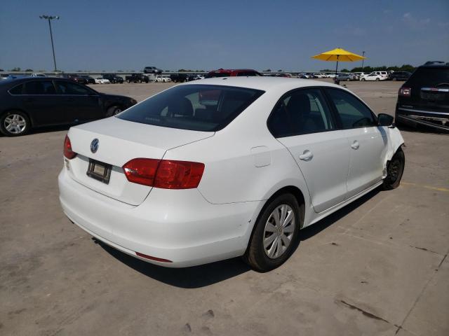 3VW2K7AJ6EM304888 - 2014 VOLKSWAGEN JETTA BASE 白色 照片 4