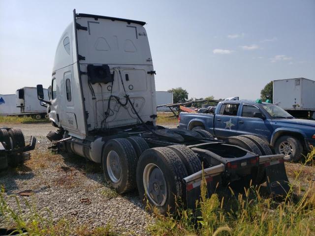 3AKJHHDR8LSLX6076 - 2020 FREIGHTLINER CASCADIA WHITE photo 3