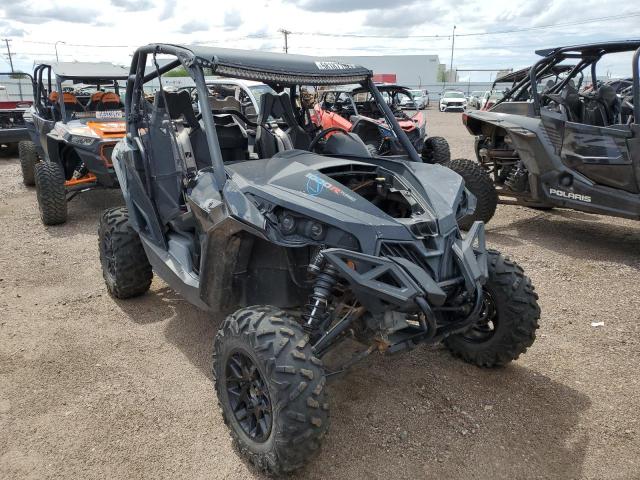 3JBPDAR26HJ000126 - 2017 CAN-AM MAVERICK 1 BLACK photo 1