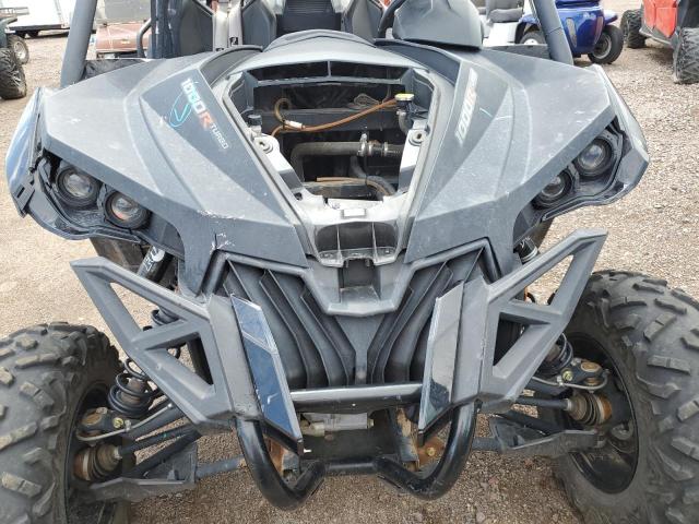 3JBPDAR26HJ000126 - 2017 CAN-AM MAVERICK 1 BLACK photo 9