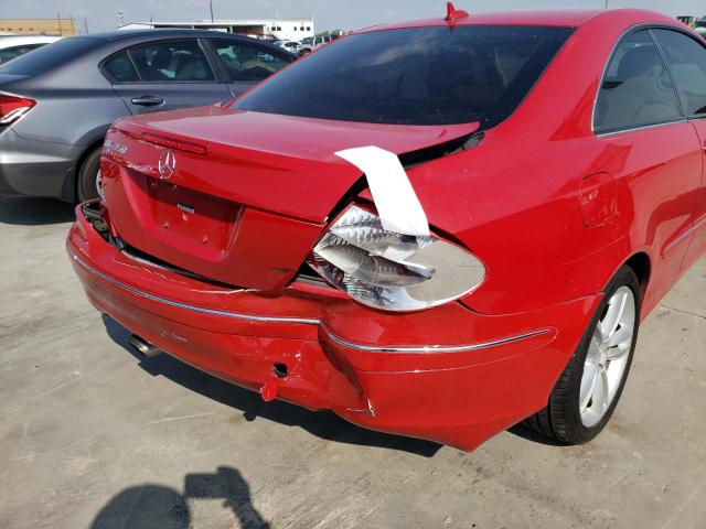 WDBTJ56H78F244868 - 2008 MERCEDES-BENZ CLK 350 RED photo 9