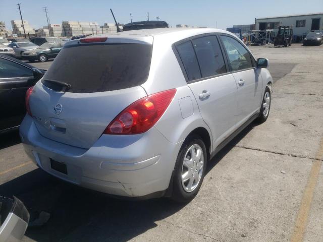 3N1BC1CP0BL482766 - 2011 NISSAN VERSA S SILVER photo 4