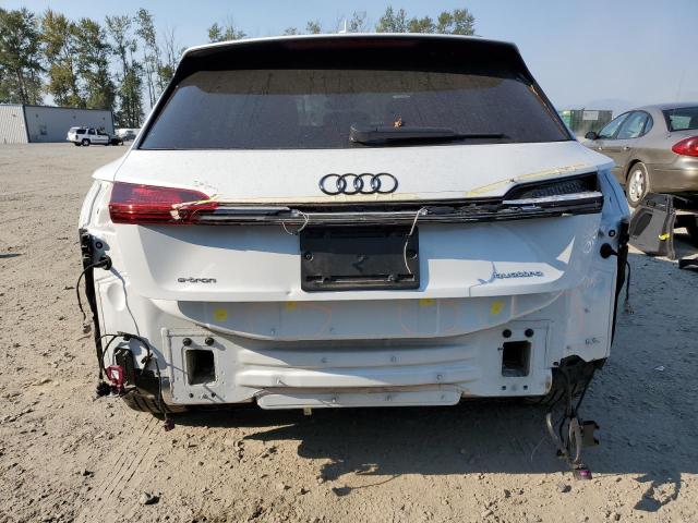 WA1AAAGE7MB007895 - 2021 AUDI E-TRON PRE WHITE photo 9