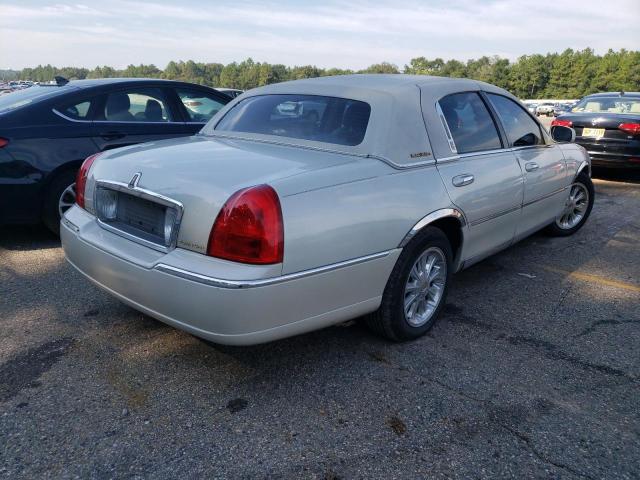 1LNHM82V46Y638286 - 2006 LINCOLN TOWN CAR S CREAM photo 4