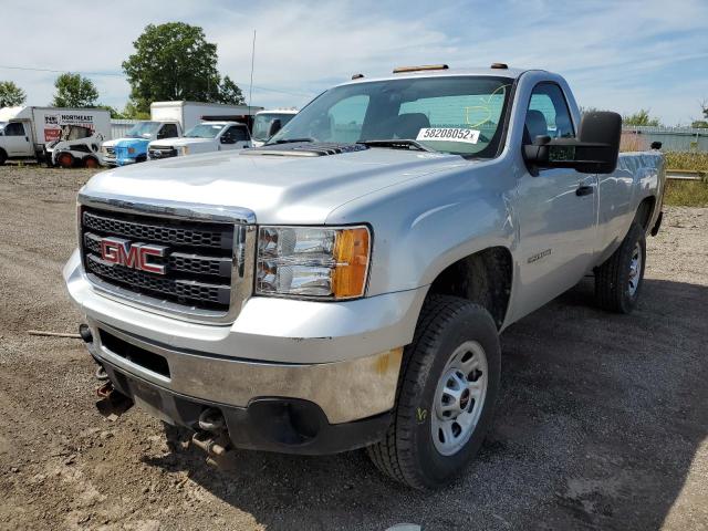 1GT022CG1DF124425 - 2013 GMC SIERRA K35 SILVER photo 2