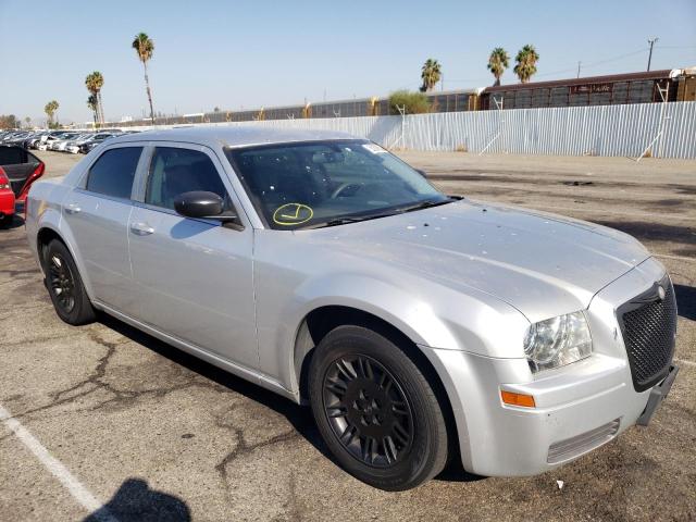 2C3KA43R77H732224 - 2007 CHRYSLER 300 SILVER photo 1